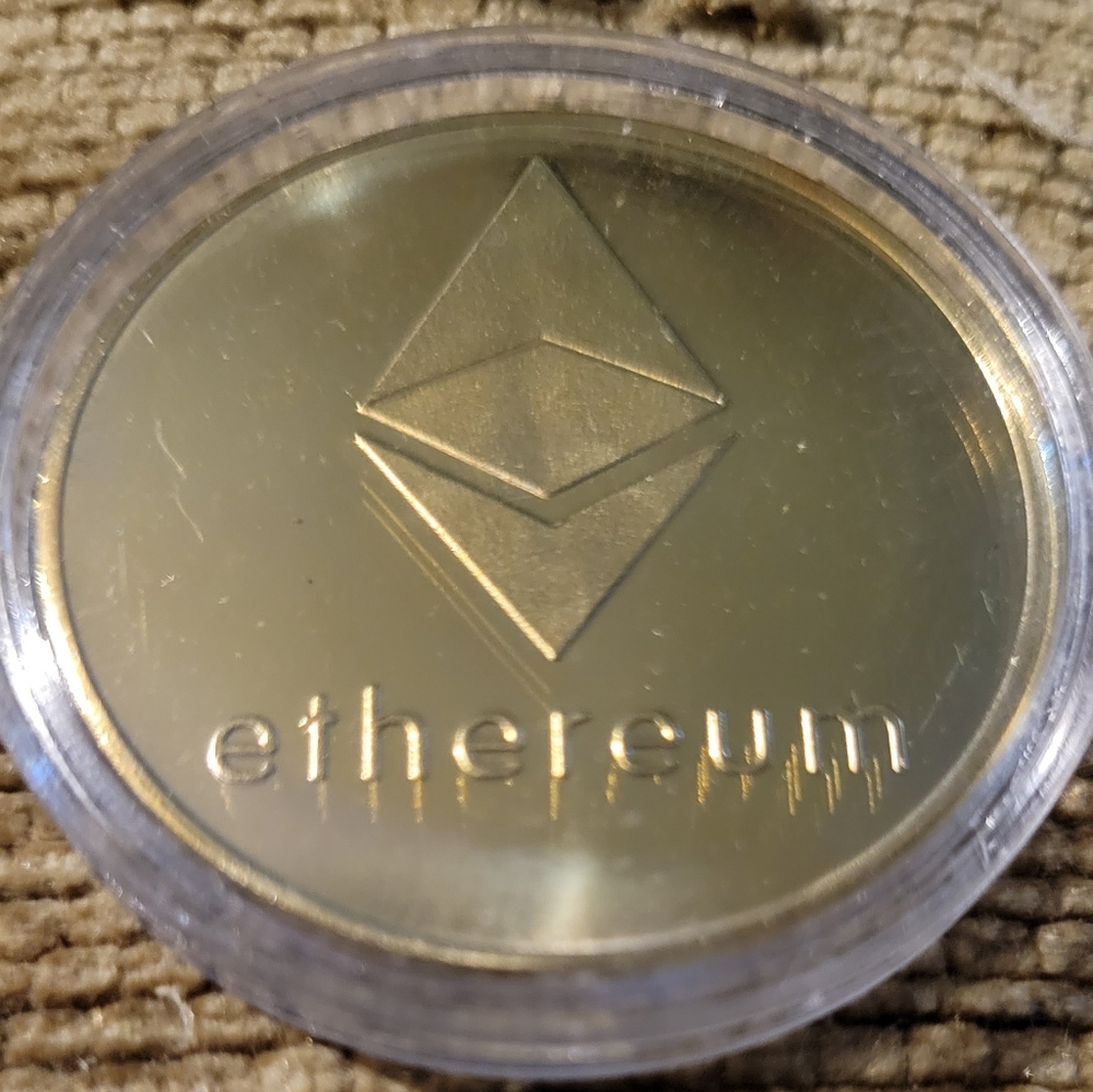 ETHEREUM New Gold Collectible Coin